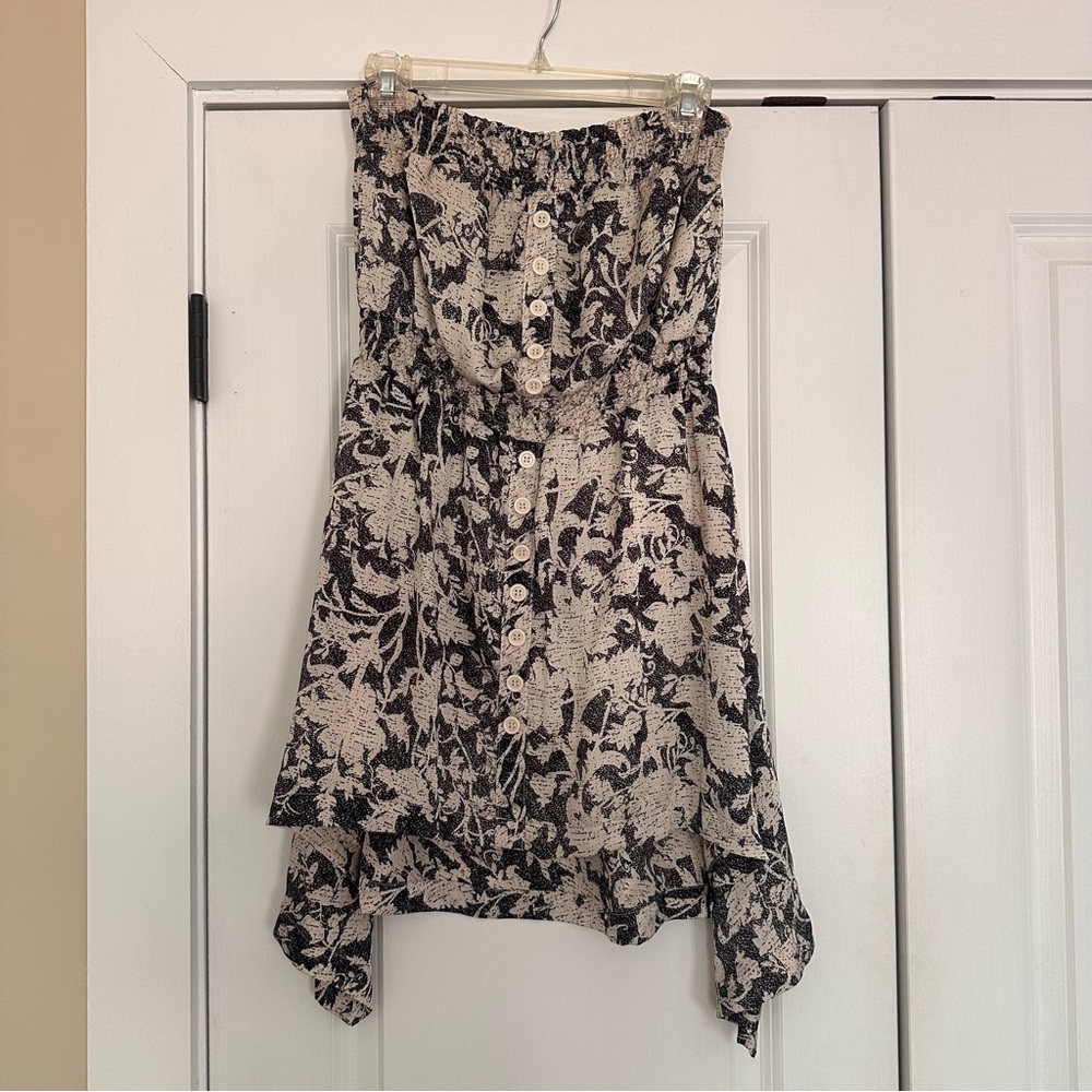 imaginary voyage Strapless Floral Button-Front Dress in Gray/Blue and Cream